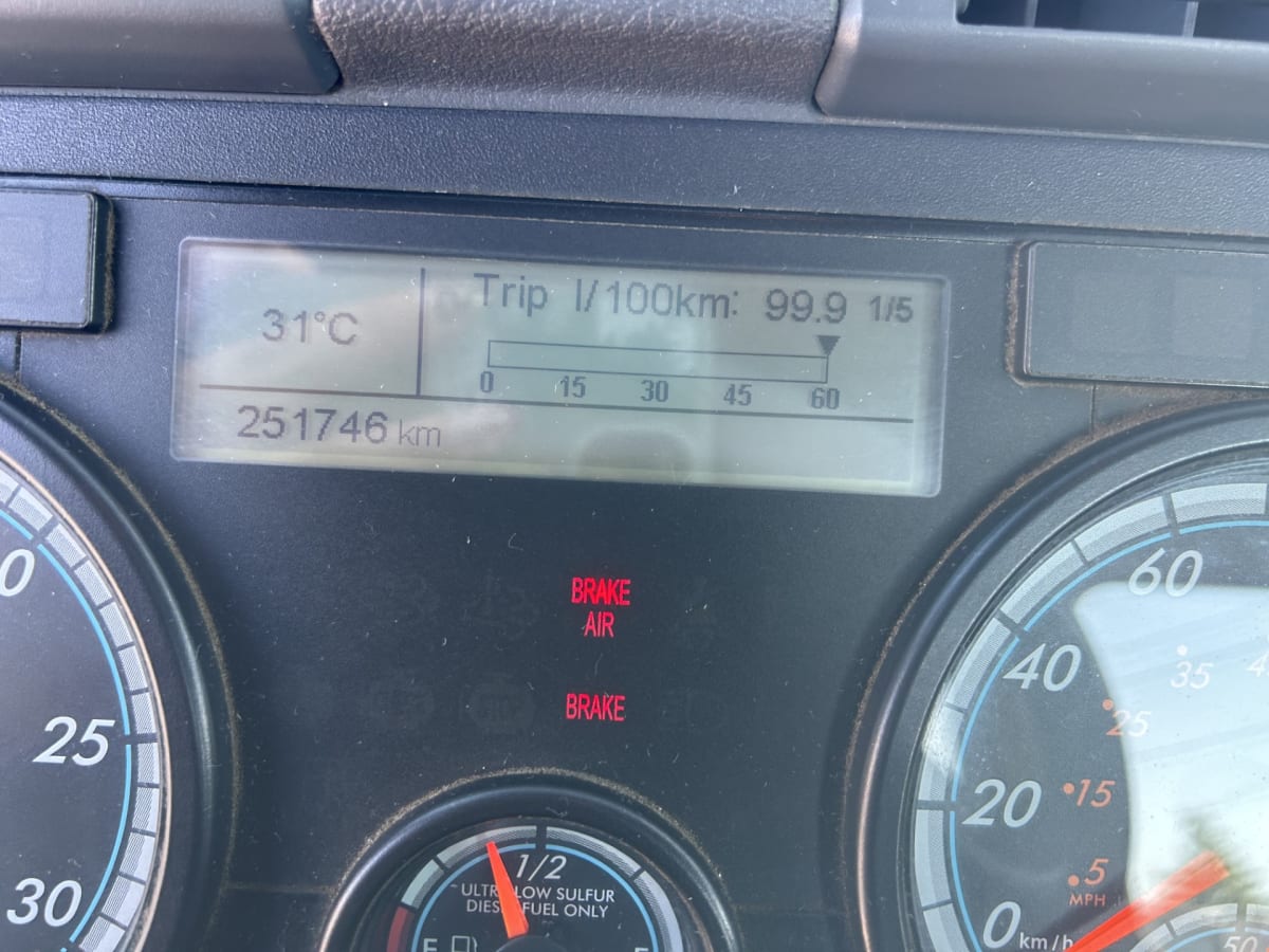 2016 Freightliner/Mercedes CASCADIA 125 653950