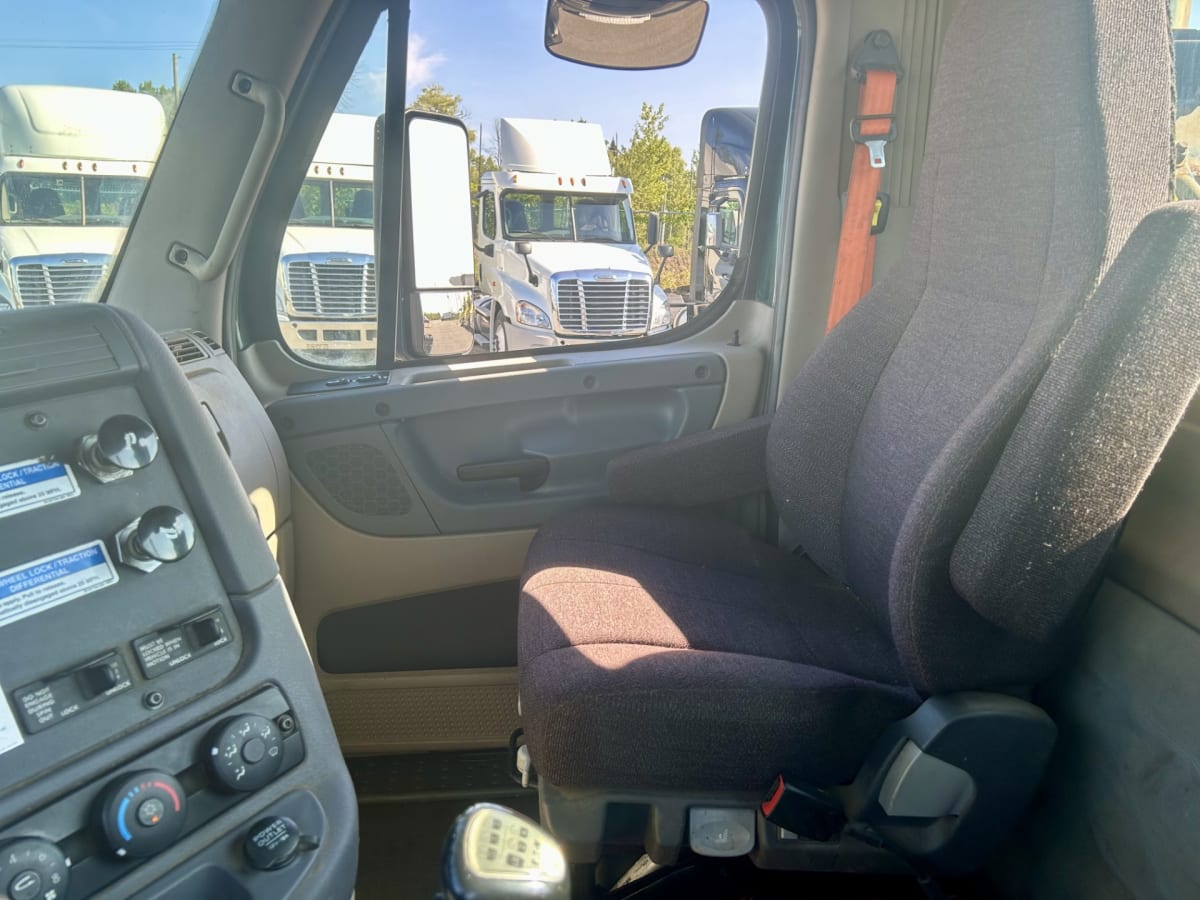 2016 Freightliner/Mercedes CASCADIA 125 653950
