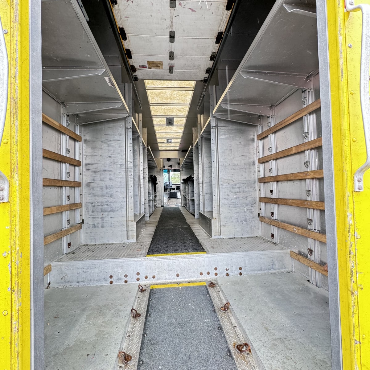 2016 Frtlr Custom Chassis Corp MT55 654006