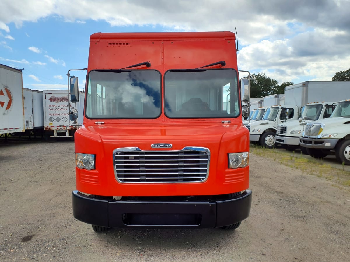 2016 Frtlr Custom Chassis Corp MT55 654007