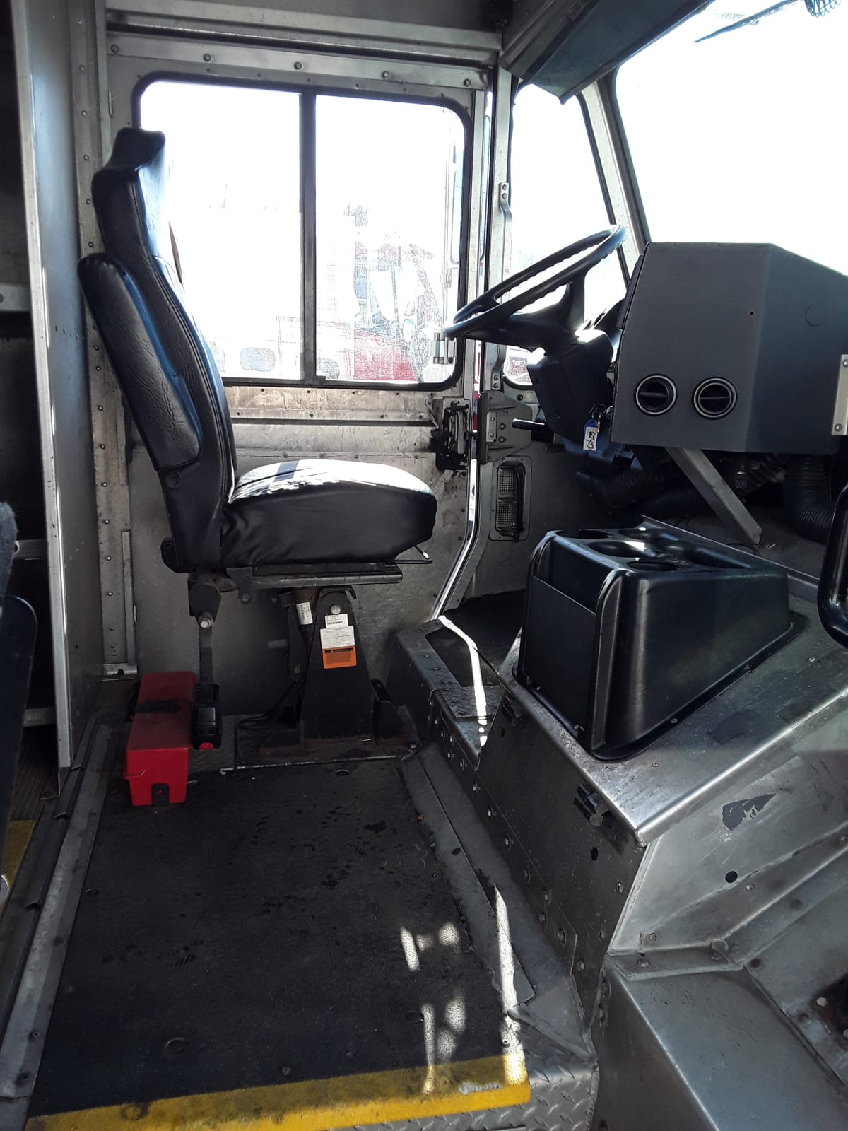 2016 Frtlr Custom Chassis Corp MT55 654037