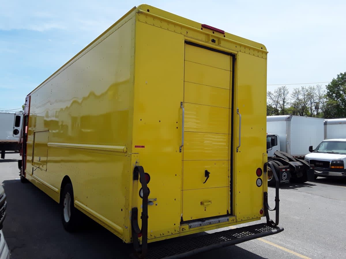 2016 Frtlr Custom Chassis Corp MT55 654332