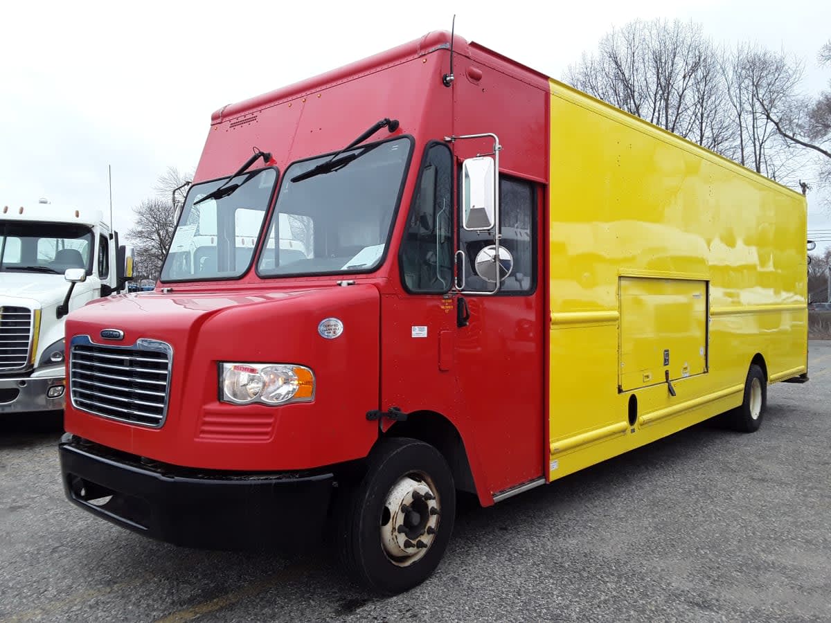 2016 Frtlr Custom Chassis Corp MT55 654347