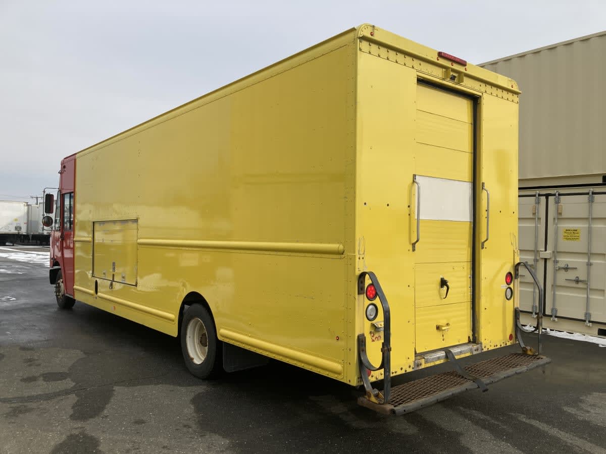 2016 Frtlr Custom Chassis Corp MT55 654350