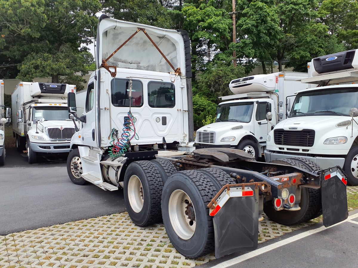 2016 Freightliner - image 6