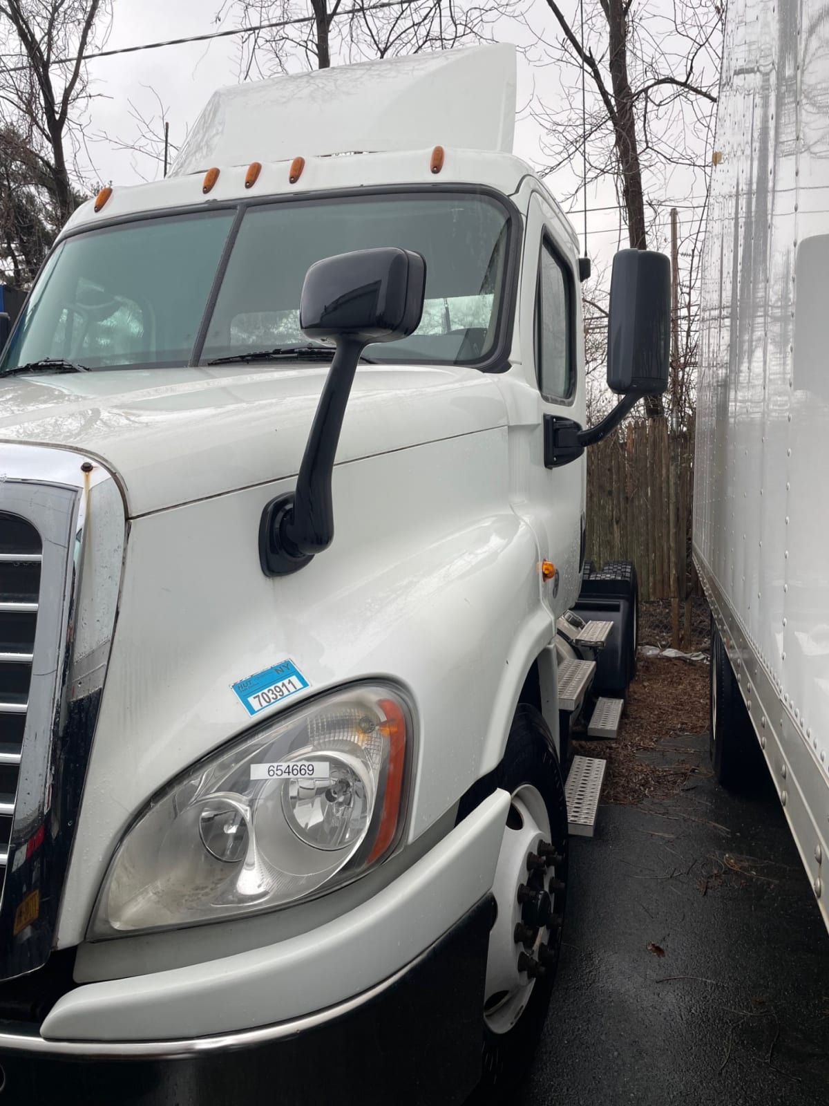 2016 Freightliner/Mercedes CASCADIA 125 654669