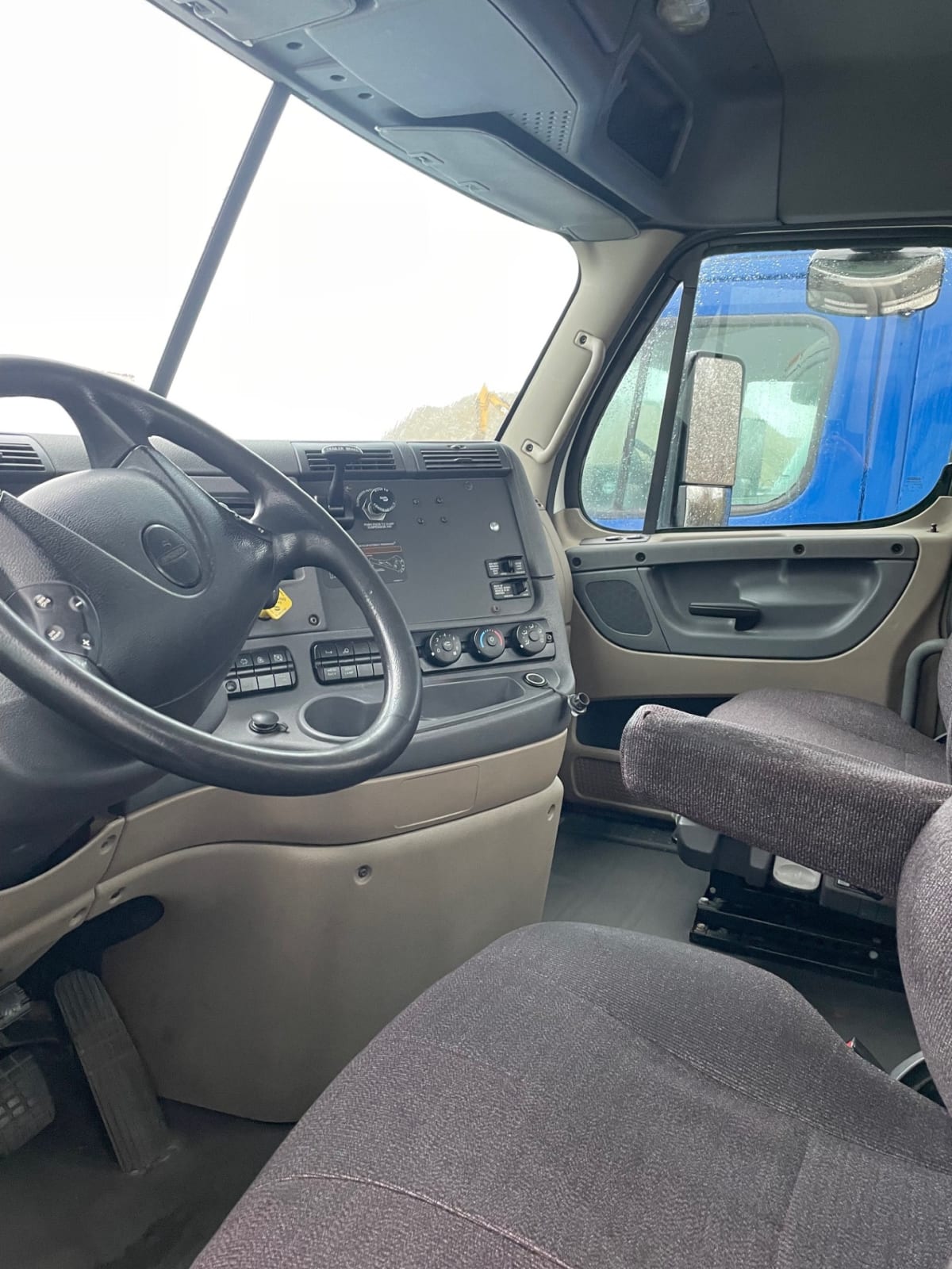 2016 Freightliner/Mercedes CASCADIA 125 654669