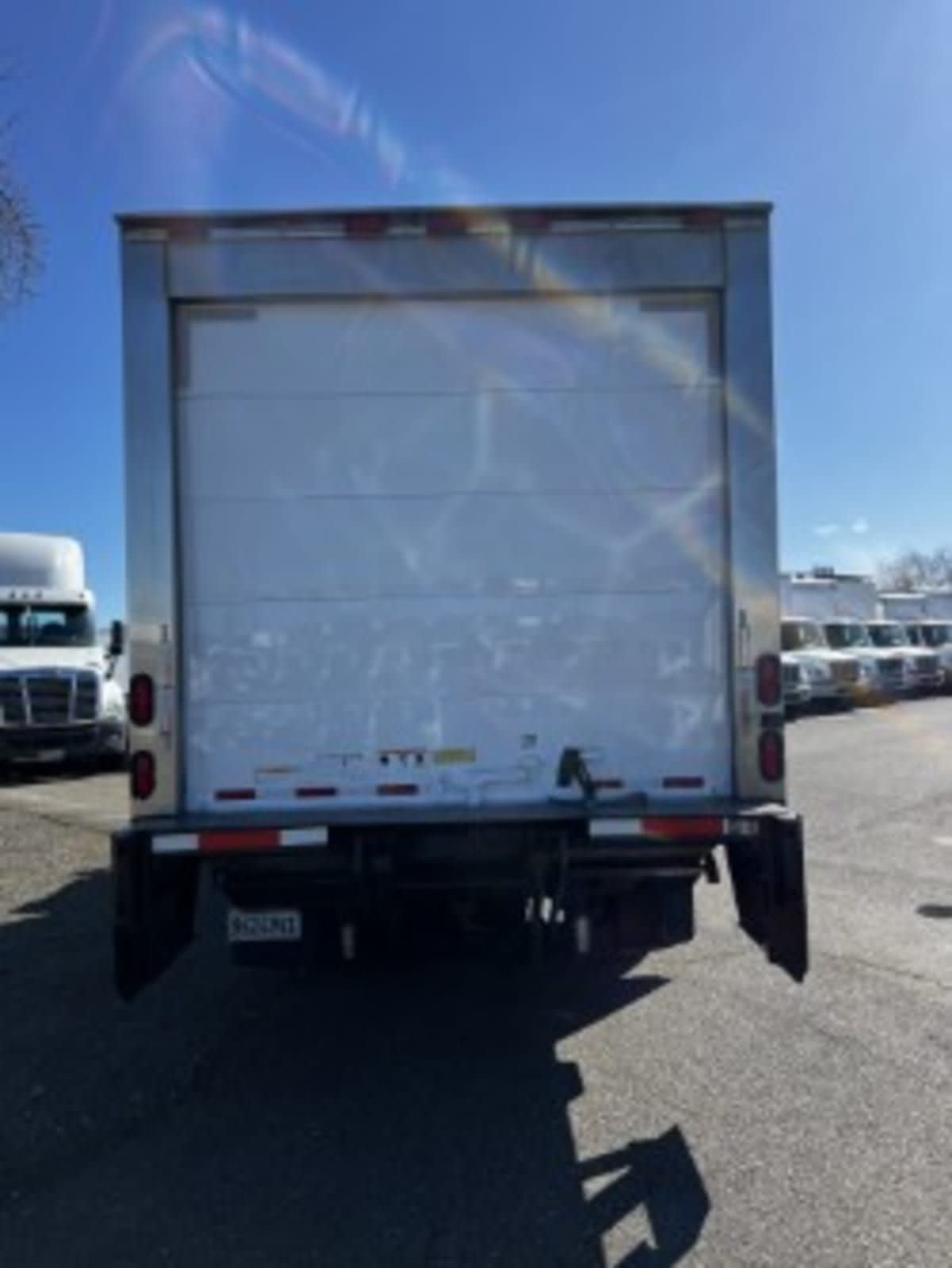 2016 Isuzu NPR 654689