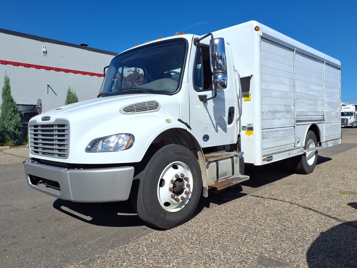 2016 Freightliner/Mercedes M2 106 654694