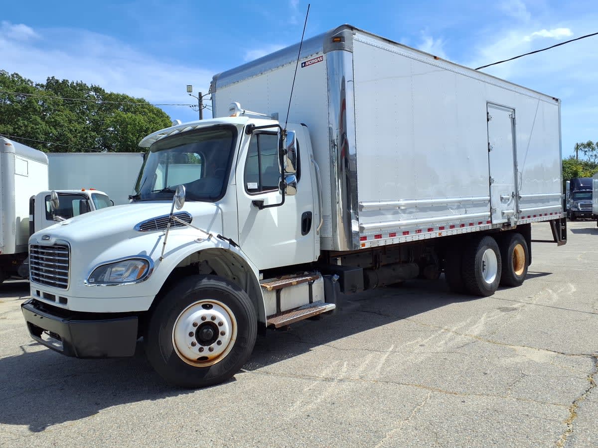 2016 Freightliner M2 106 654770