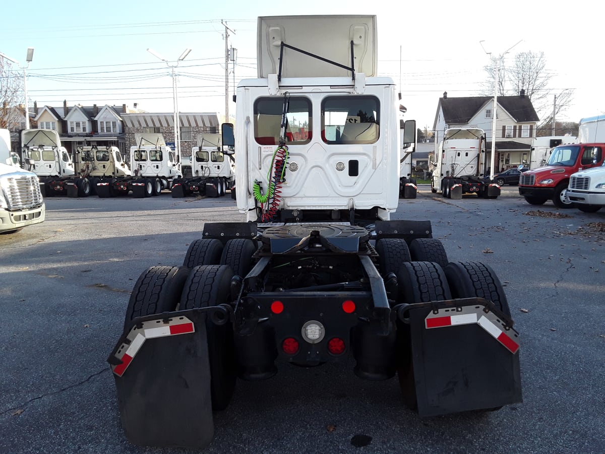 2016 Freightliner/Mercedes CASCADIA 125 654870