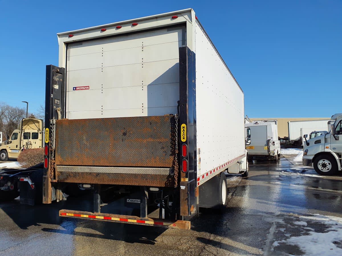 2016 Freightliner/Mercedes M2 106 654900