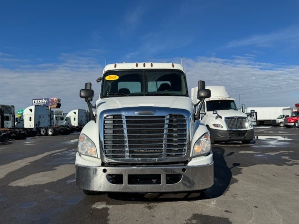 2016 Freightliner/Mercedes CASCADIA PX125084ST 654947