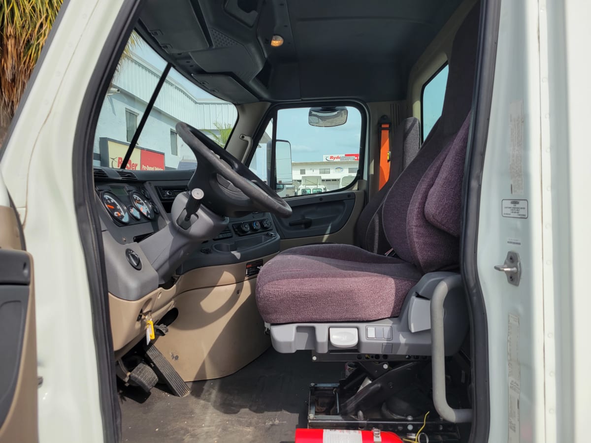 2016 Freightliner/Mercedes CASCADIA 125 654960