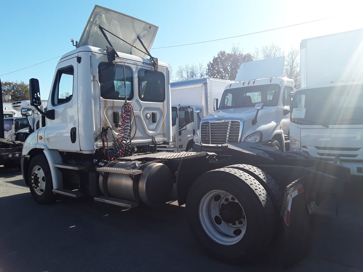 2016 Freightliner/Mercedes CASCADIA 113 654992