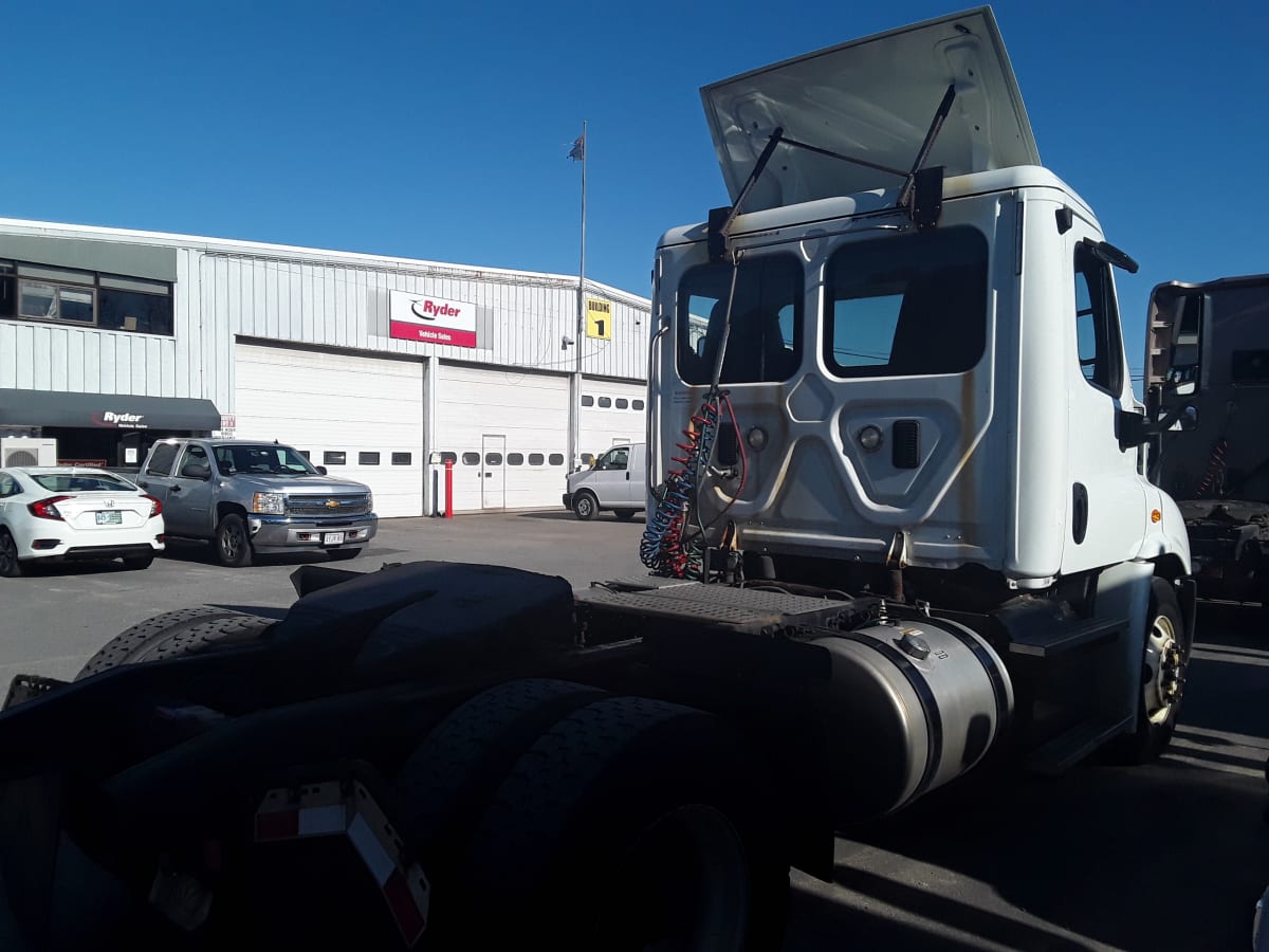 2016 Freightliner/Mercedes CASCADIA 113 654992