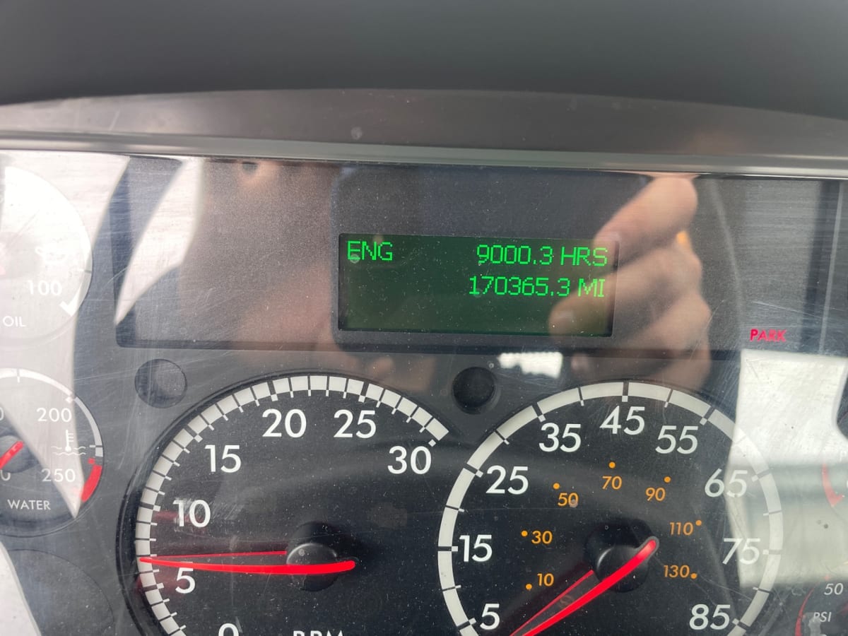 2016 Freightliner/Mercedes M2 106 655026