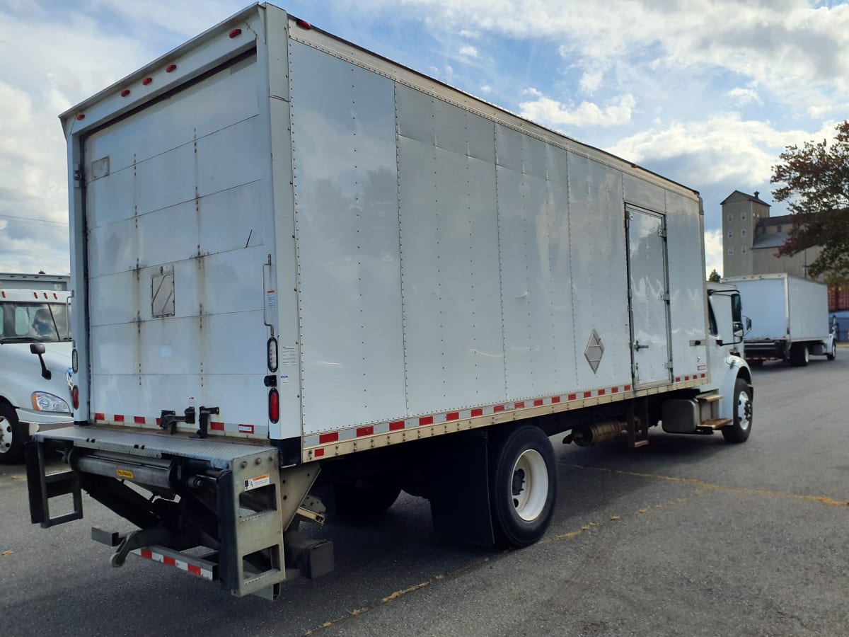 2016 Freightliner/Mercedes M2 106 655073