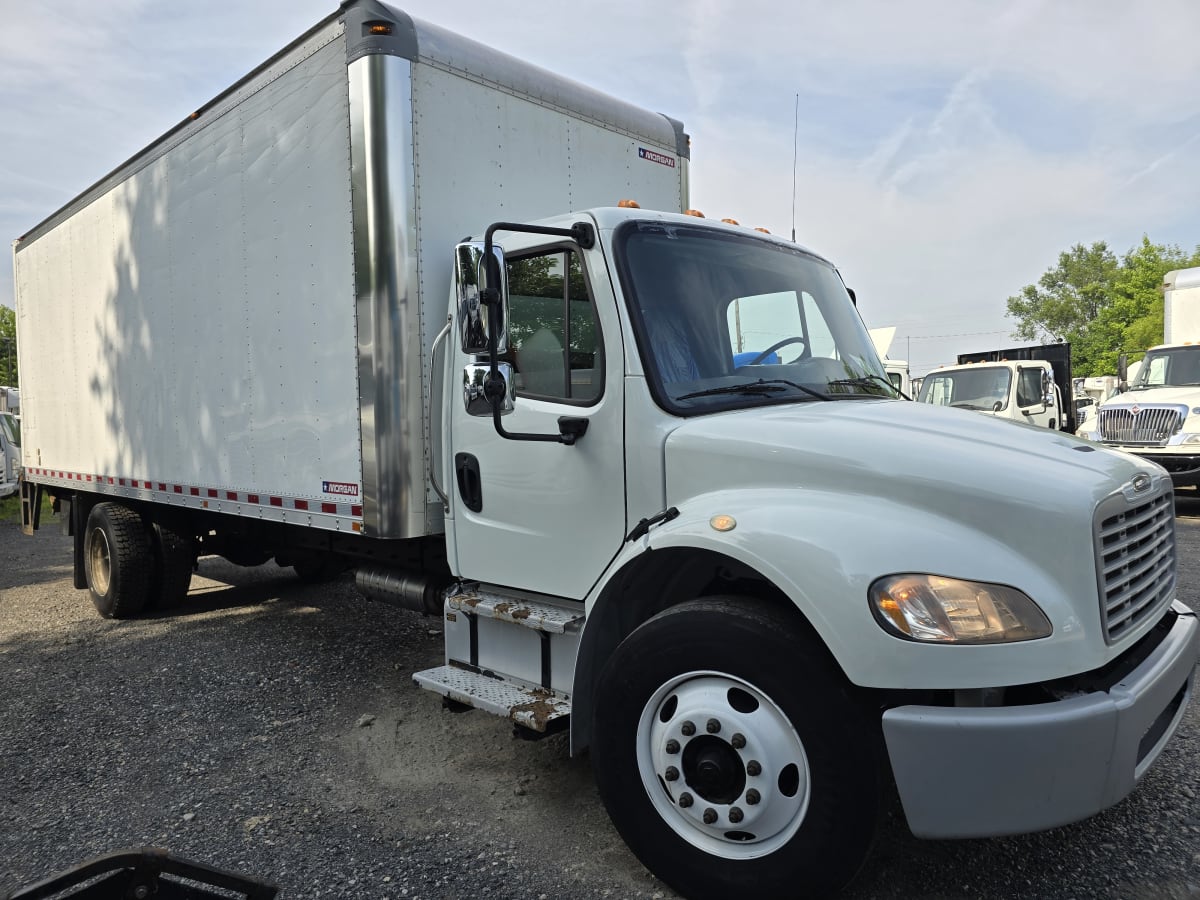 2016 Freightliner/Mercedes M2 106 655131