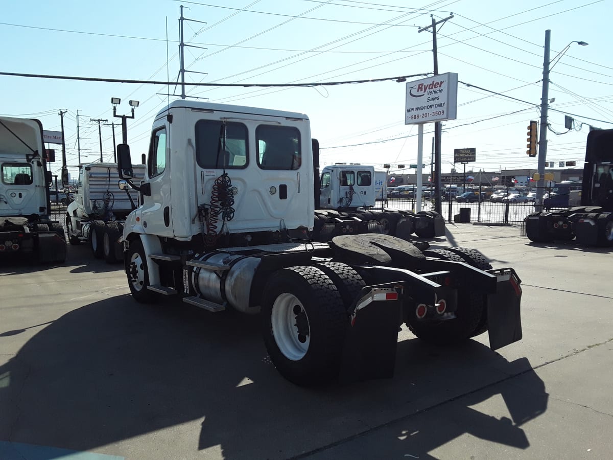 2016 Freightliner/Mercedes CASCADIA 113 655211