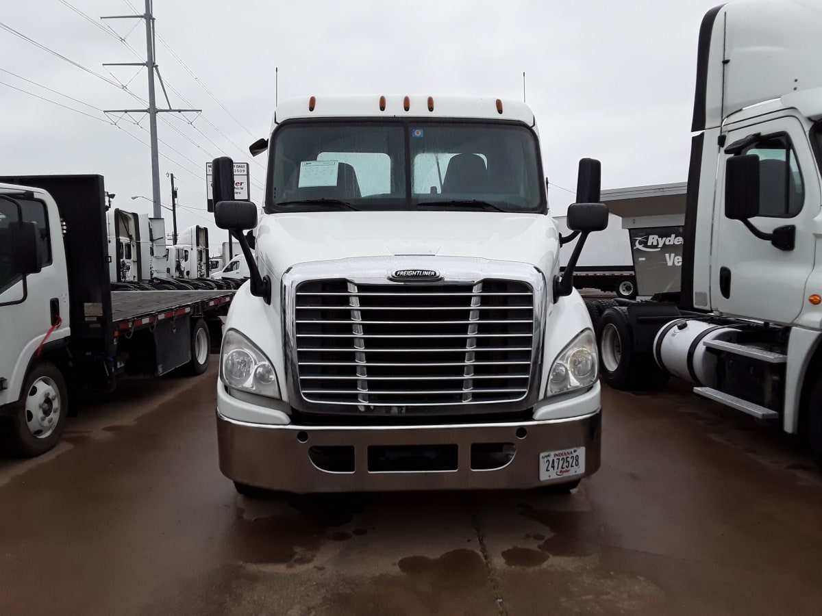 2016 Freightliner/Mercedes CASCADIA 113 655215