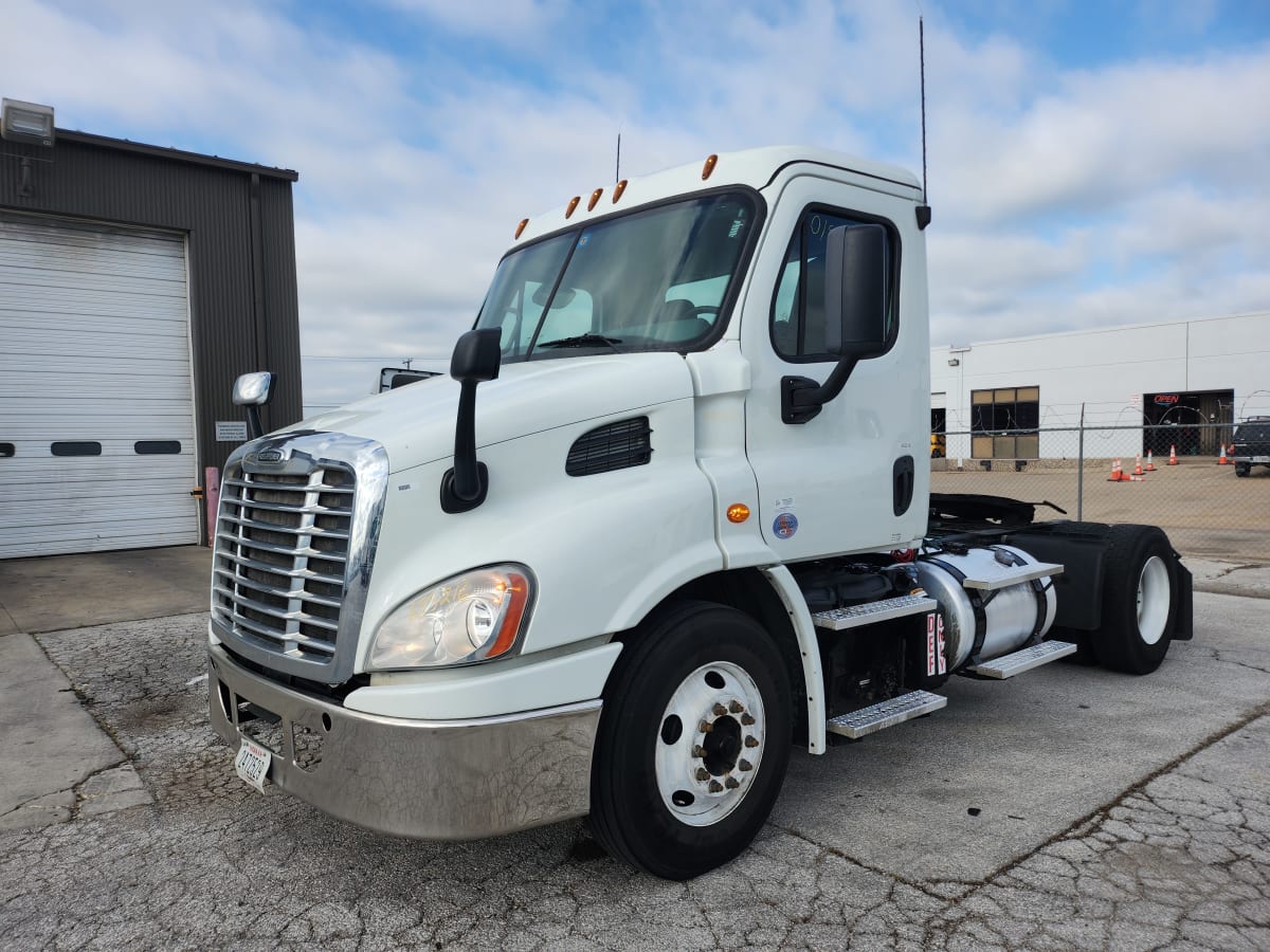 2016 Freightliner/Mercedes CASCADIA 113 655216