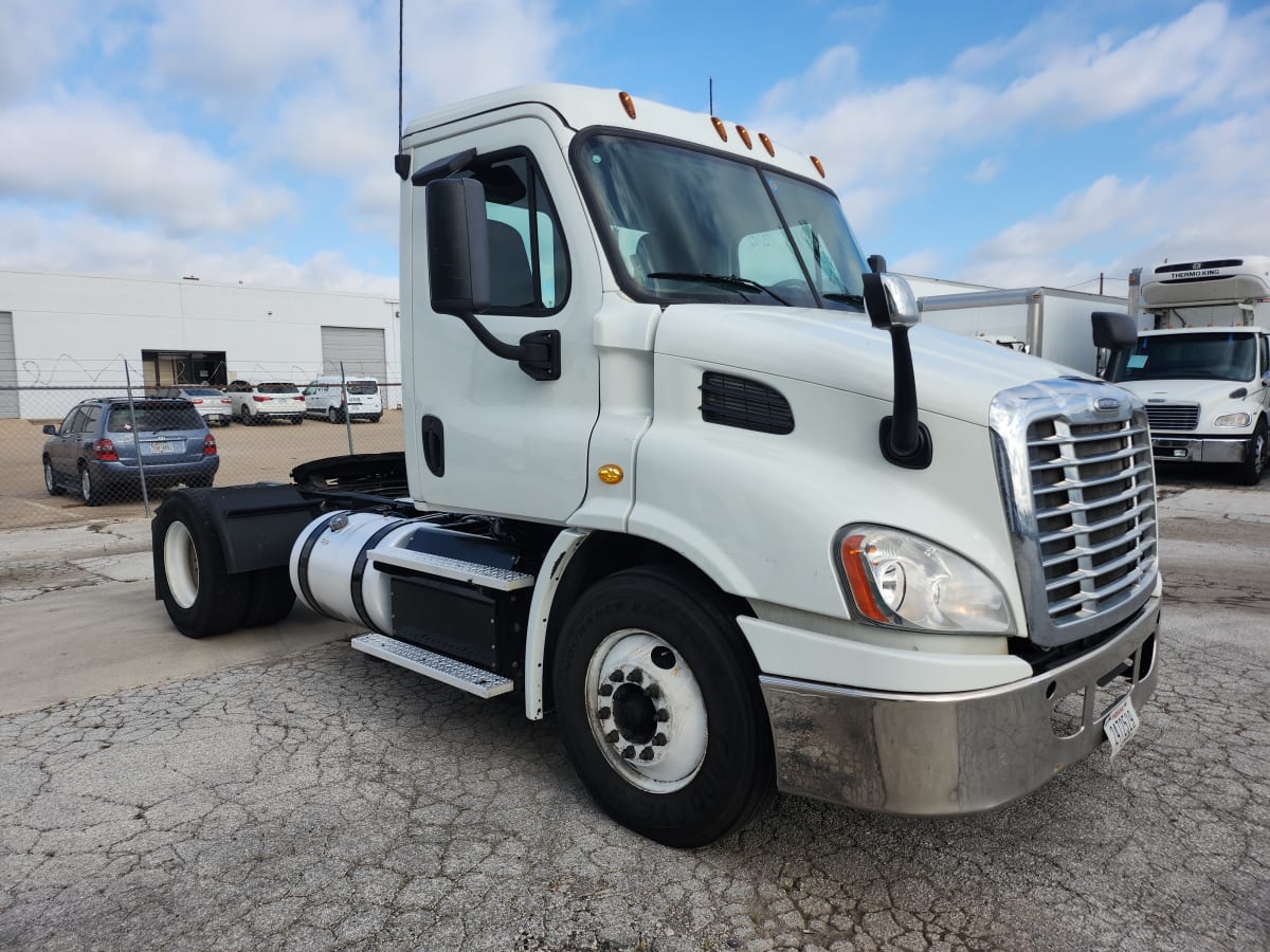 2016 Freightliner/Mercedes CASCADIA 113 655216