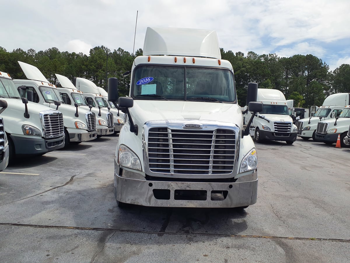 2016 Freightliner/Mercedes CASCADIA 113 655229