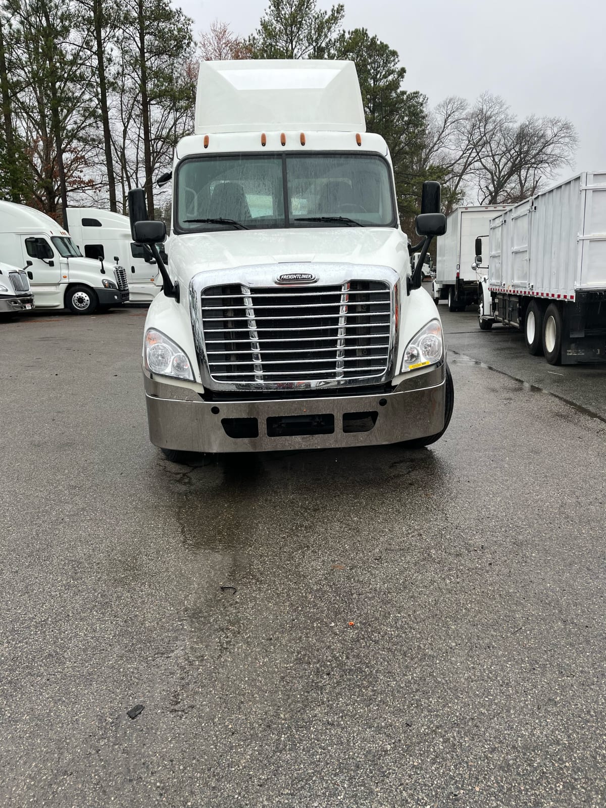 2016 Freightliner/Mercedes FLT8664T 655241