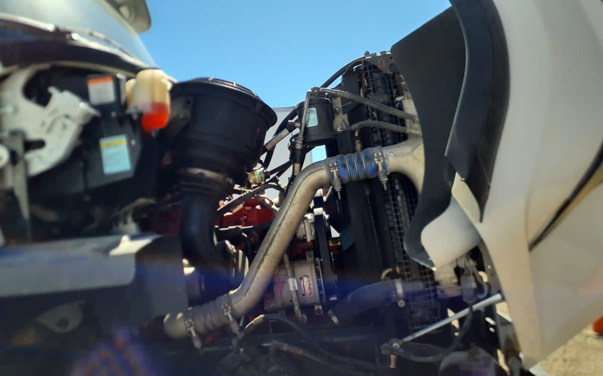 2016 Freightliner 108SD - image 10