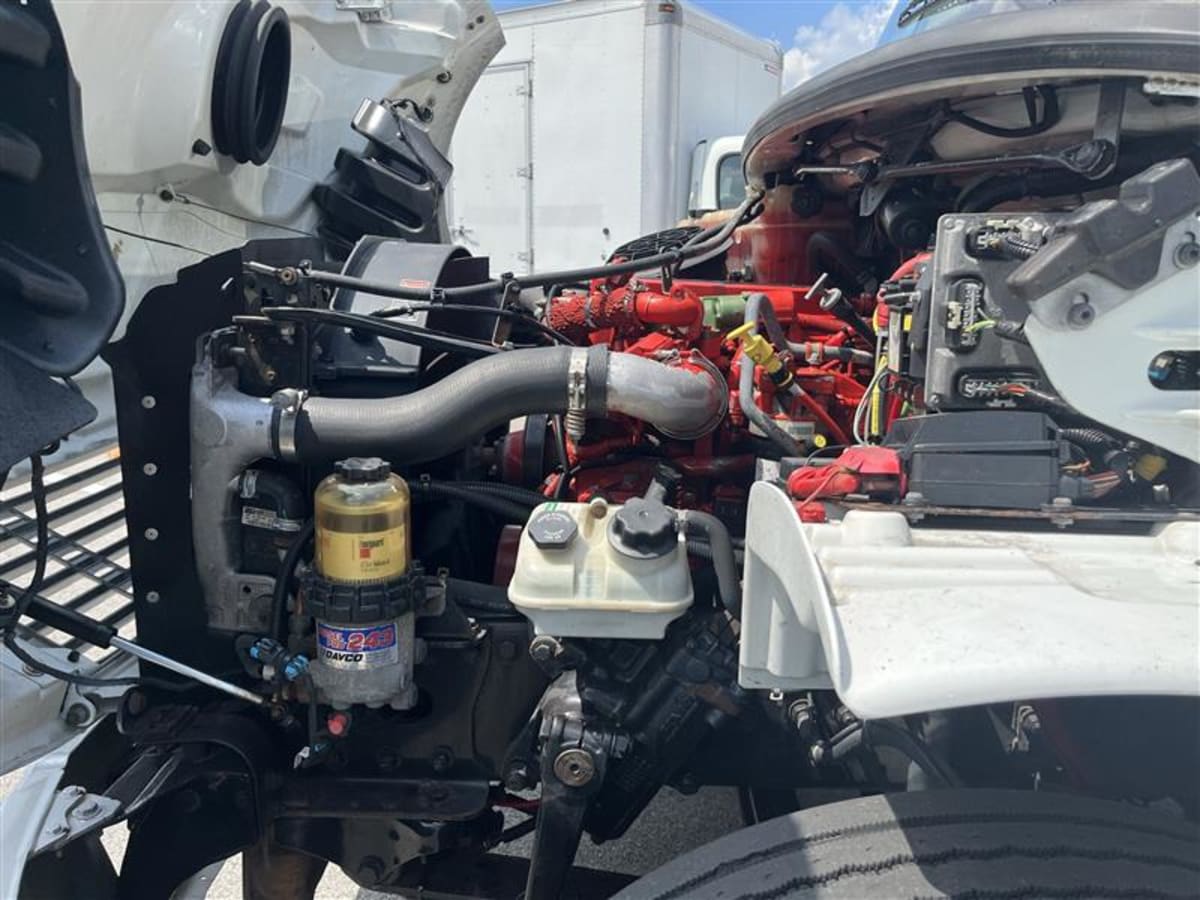 2016 Freightliner M2 106 655503