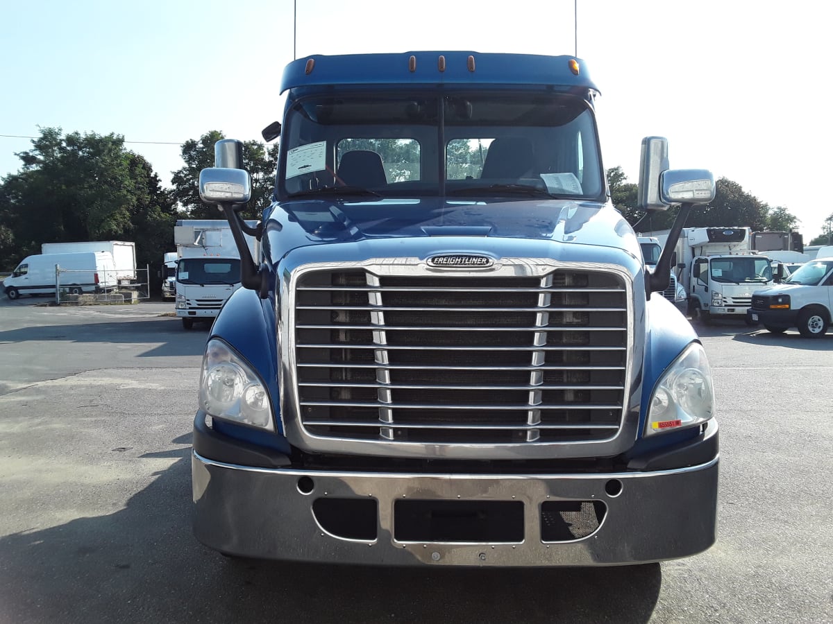 2016 Freightliner/Mercedes CASCADIA 125 655551