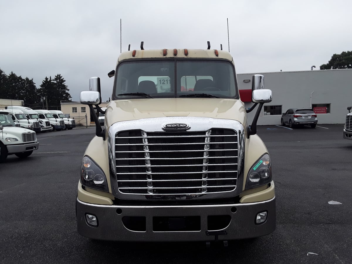 2016 Freightliner/Mercedes CASCADIA 125 655729