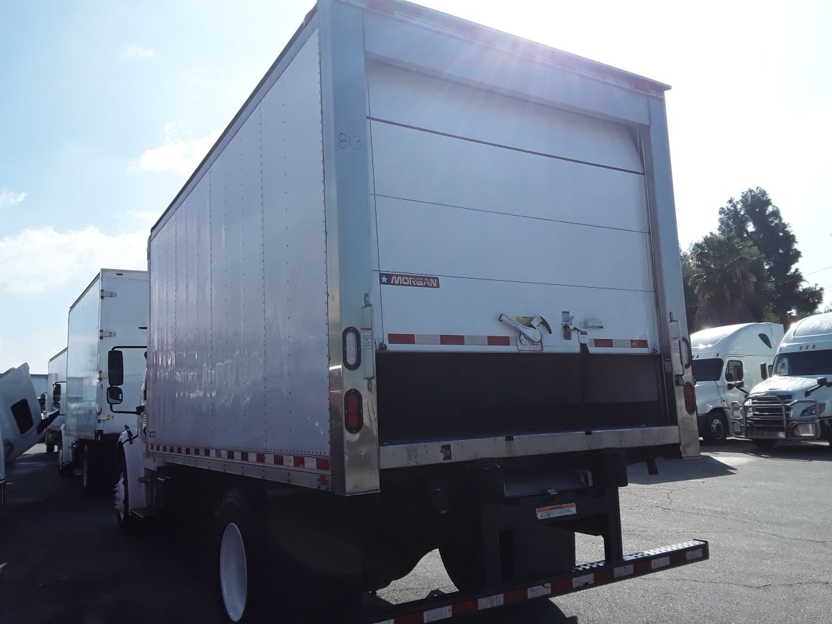 2016 Freightliner/Mercedes M2 106 655813