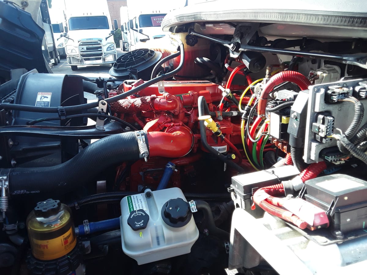 2016 Freightliner/Mercedes M2 106 655813