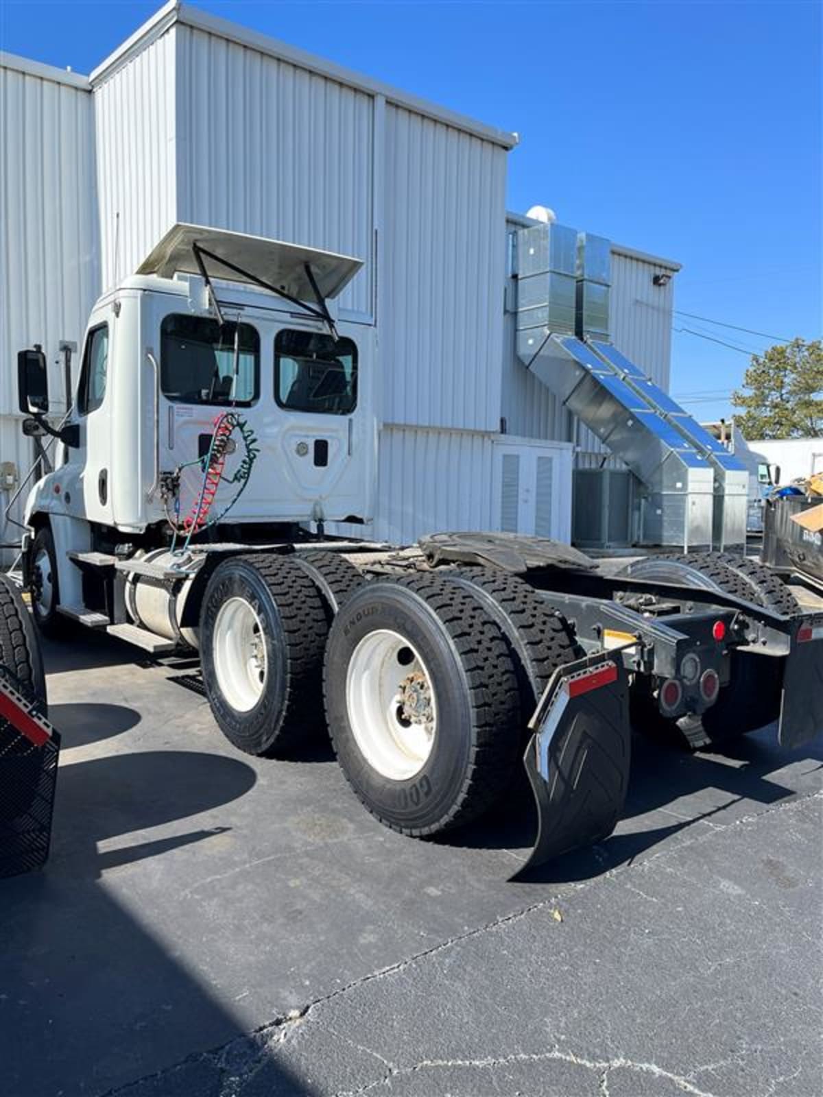 2016 Freightliner/Mercedes CASCADIA 125 655852