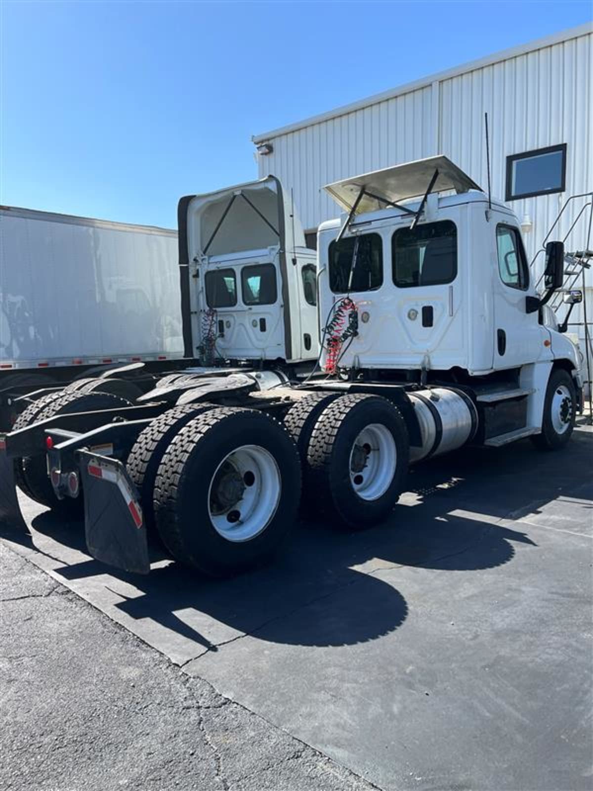 2016 Freightliner/Mercedes CASCADIA 125 655852