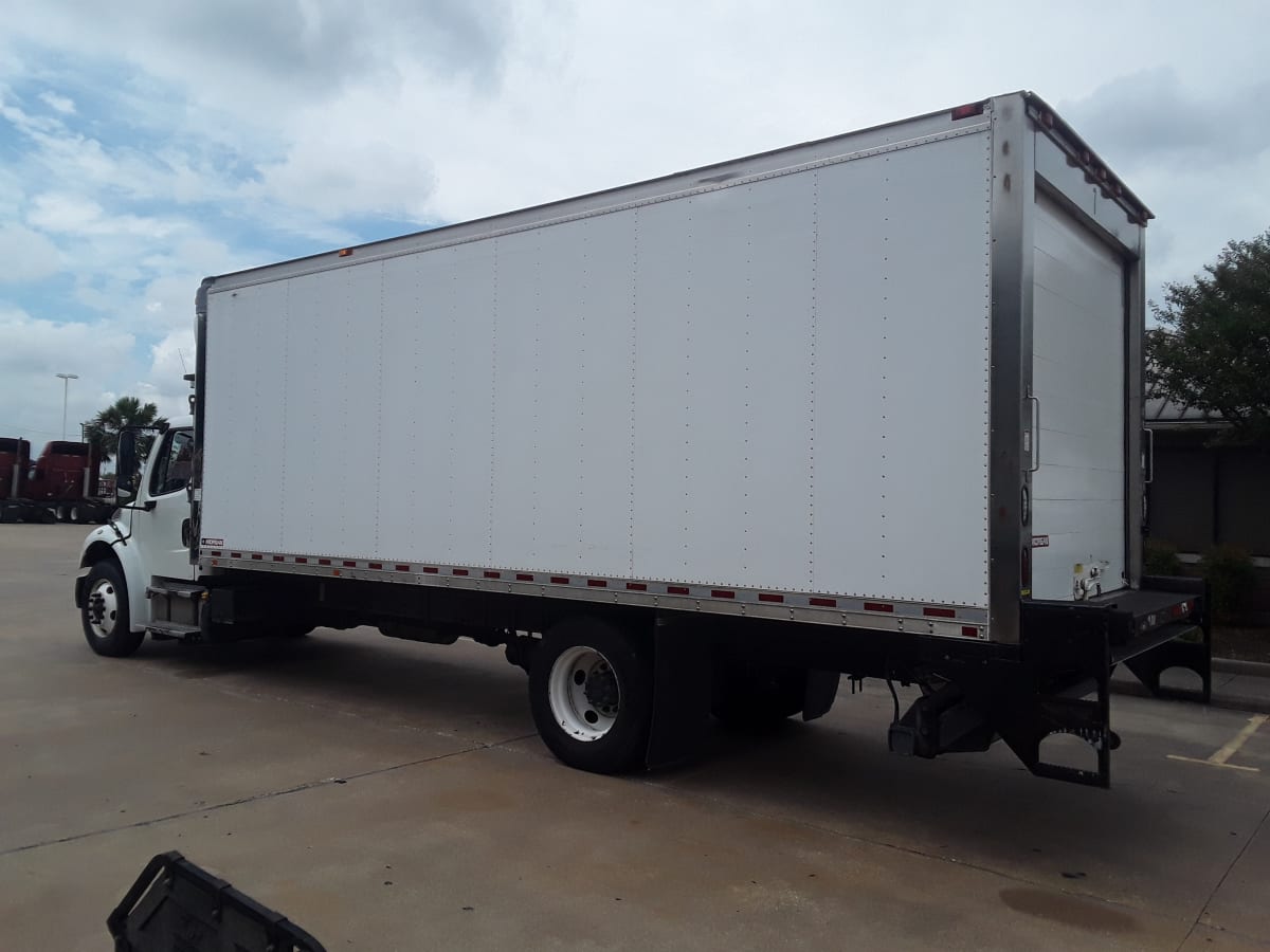 2016 Freightliner/Mercedes M2 106 656057