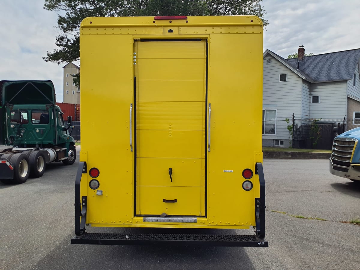 2016 Frtlr Custom Chassis Corp MT55 656064