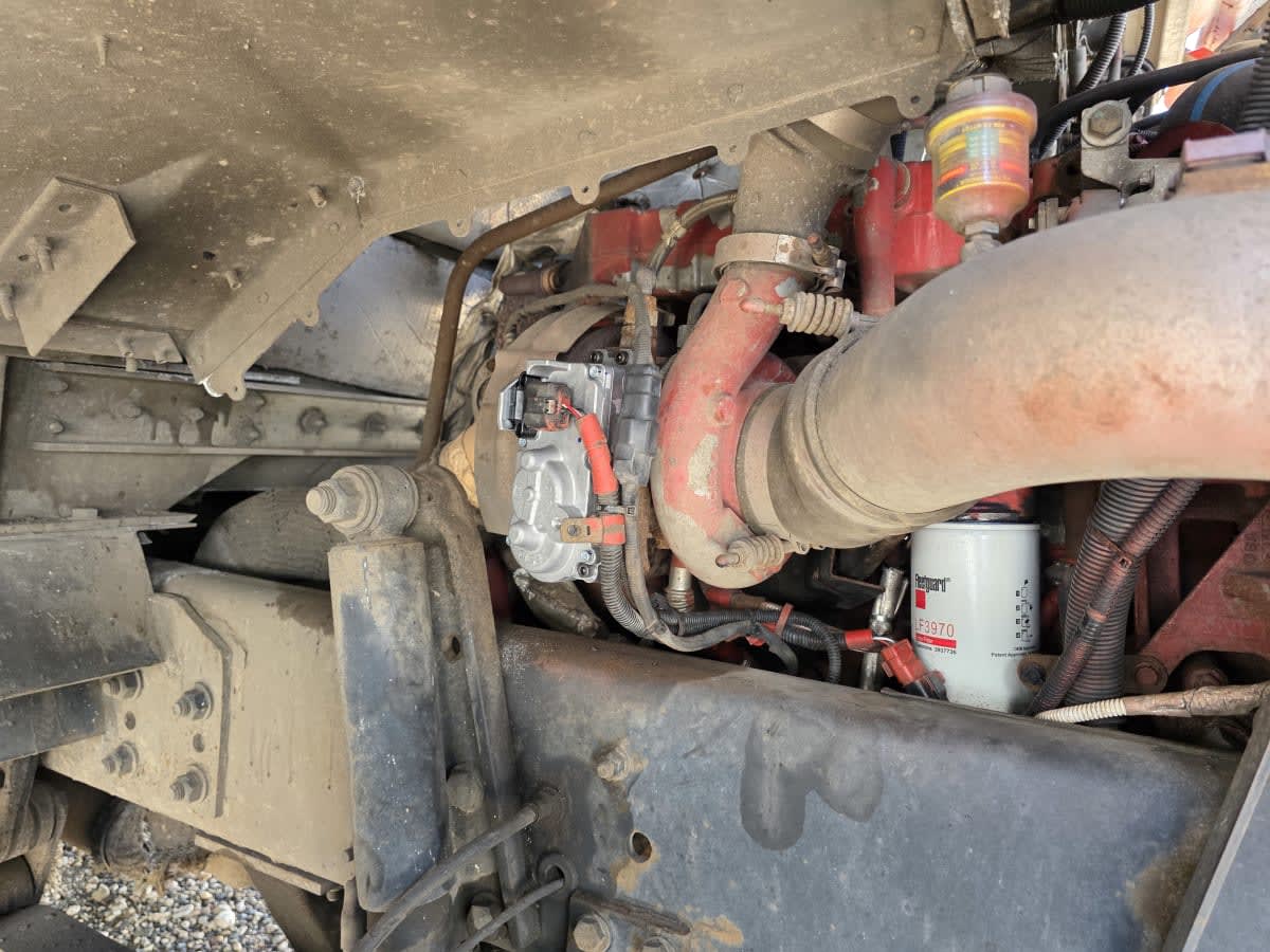 2016 Frtlr Custom Chassis Corp MT55 656076