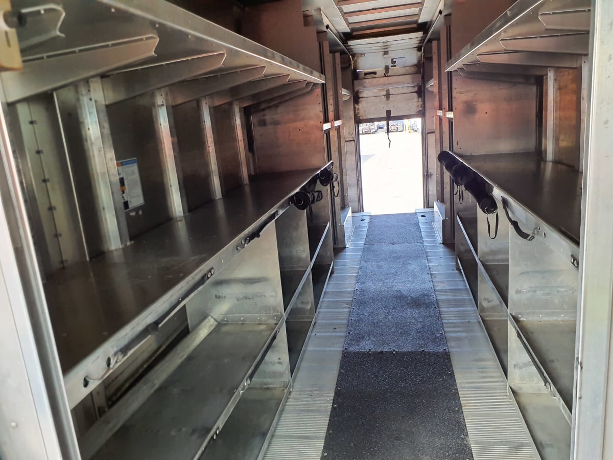 2016 Frtlr Custom Chassis Corp MT55 656094