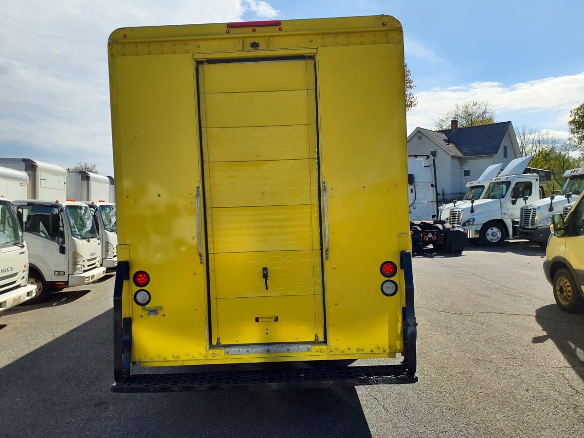 2016 Frtlr Custom Chassis Corp MT55 656094