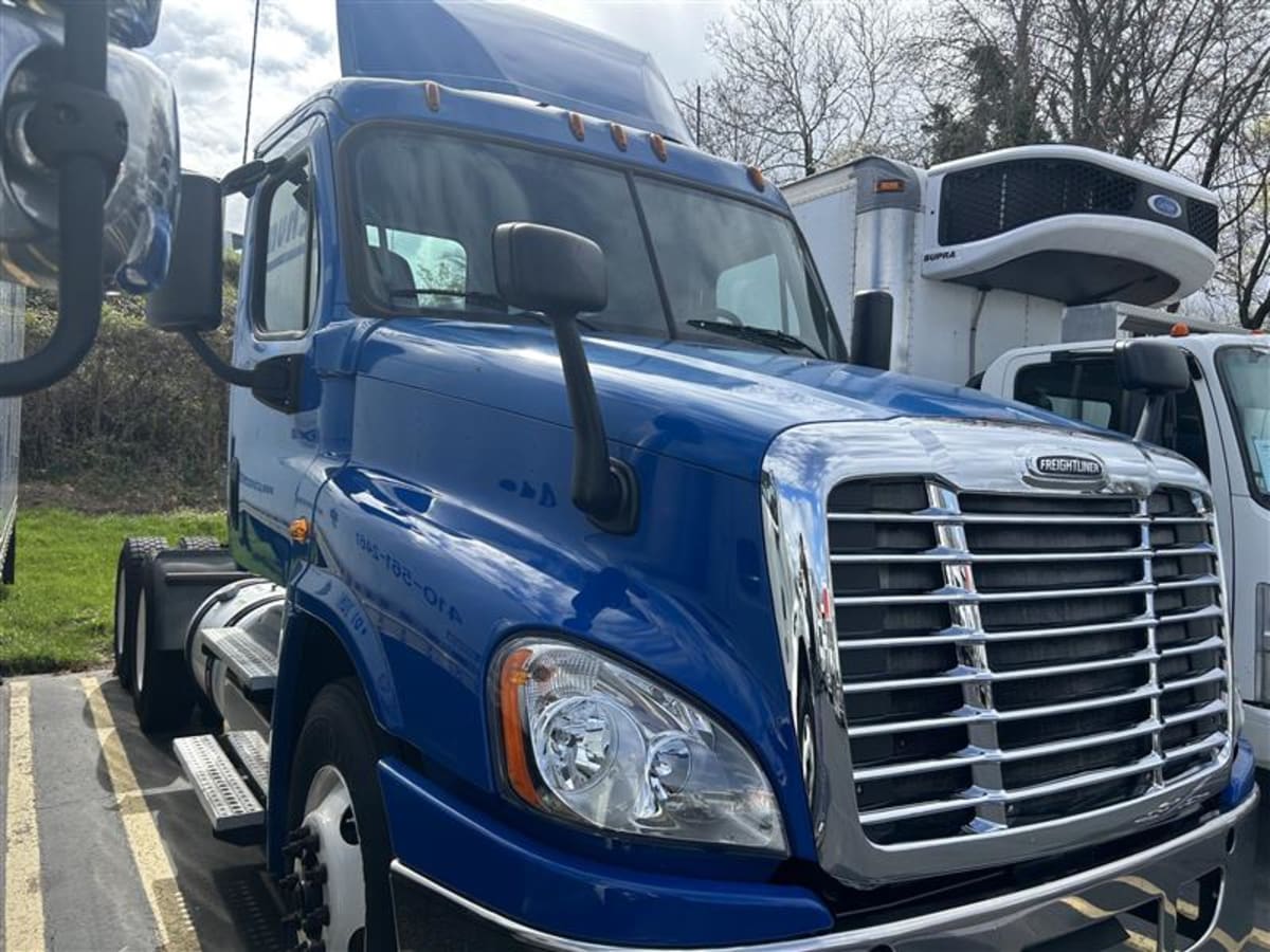 2016 Freightliner/Mercedes CASCADIA 125 656150