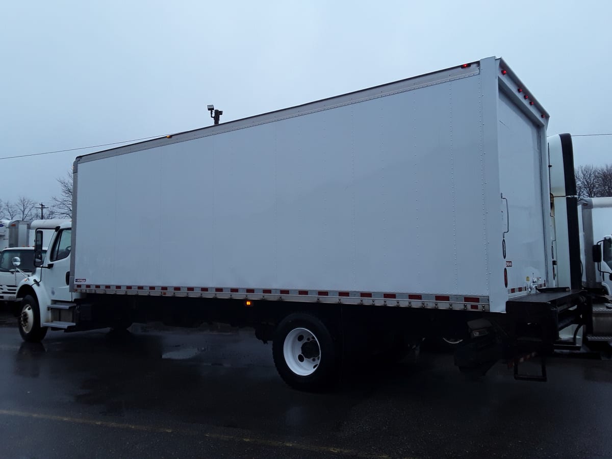 2016 Freightliner/Mercedes M2 106 656332