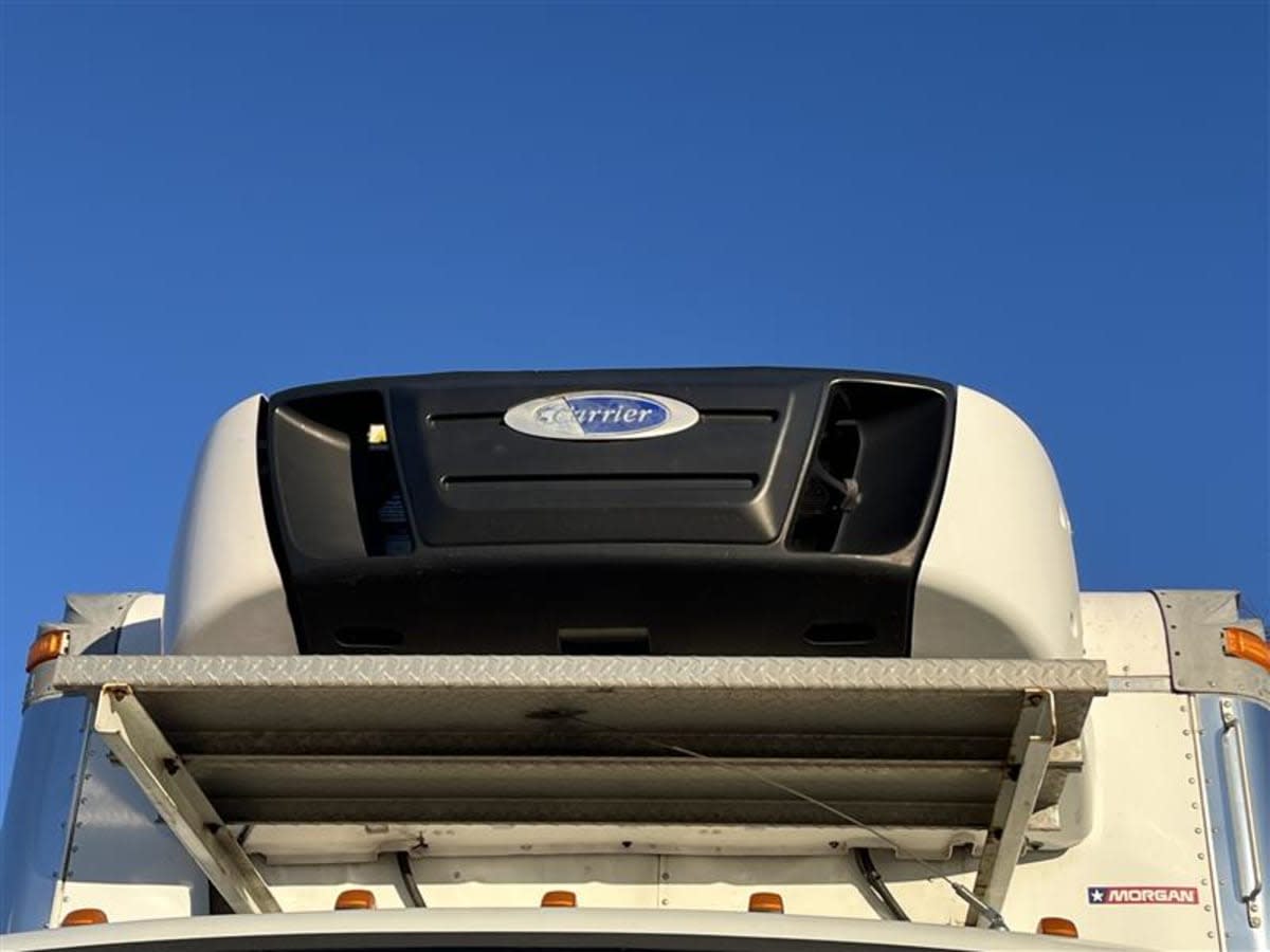 2016 Freightliner/Mercedes M2 106 656482