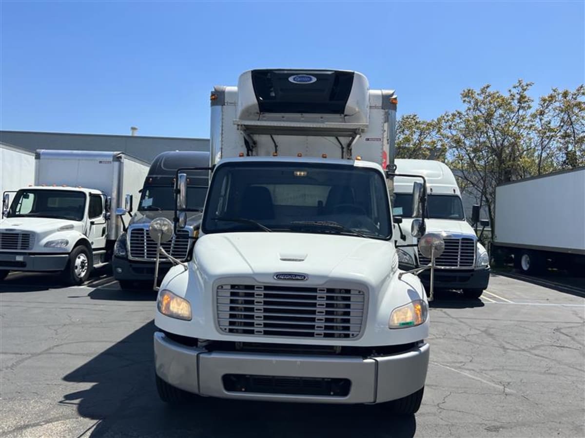 2016 Freightliner/Mercedes M2 106 656482