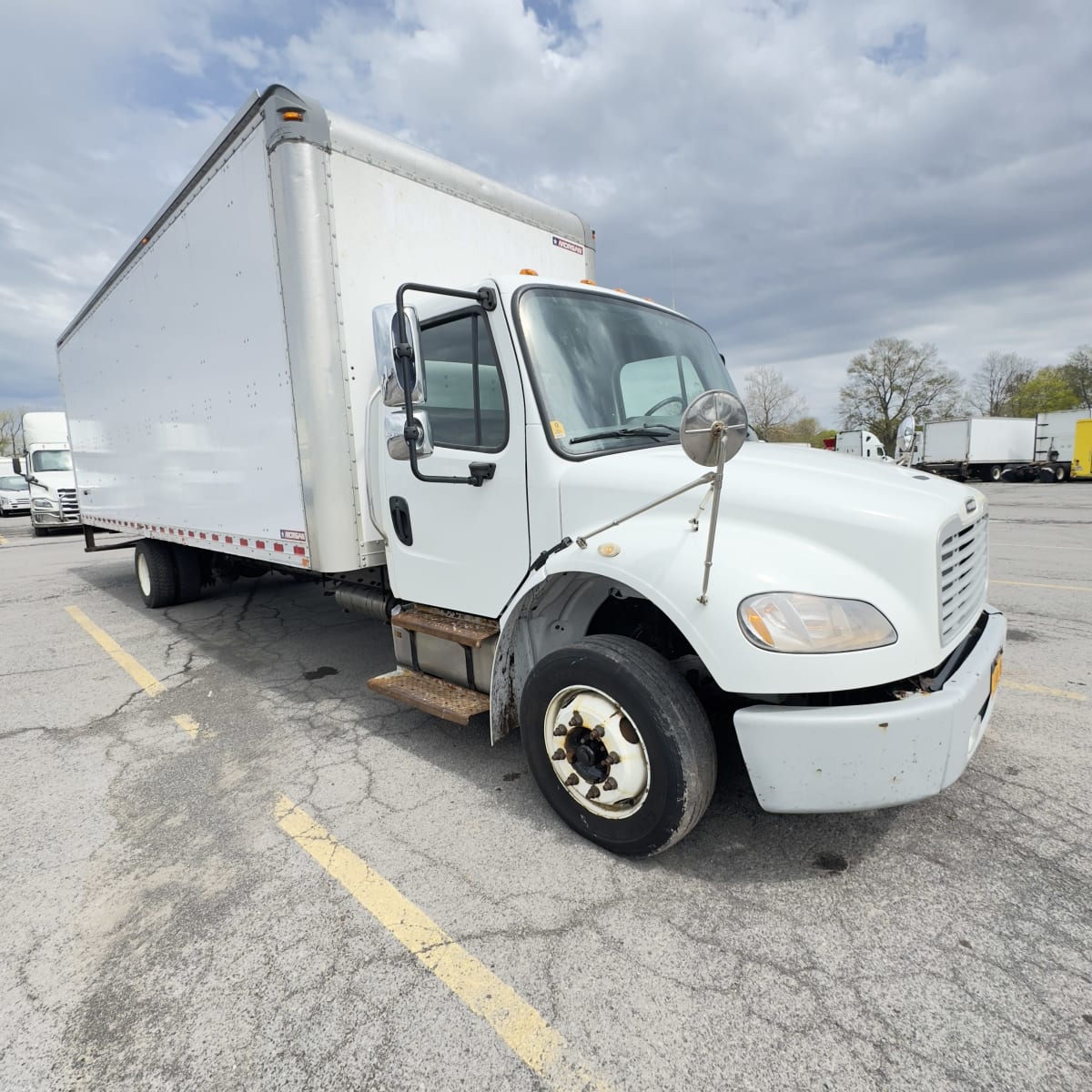 2016 Freightliner/Mercedes M2 106 656489