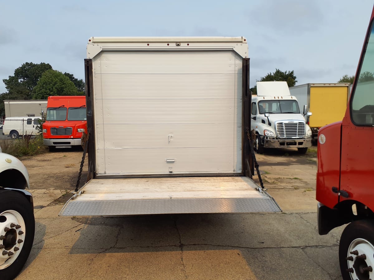 2016 Frtlr Custom Chassis Corp MT45 656535