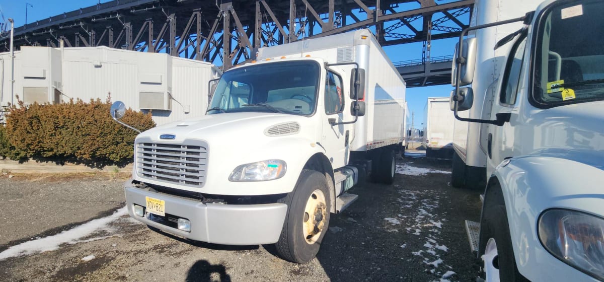 2016 Freightliner/Mercedes M2 106 656540