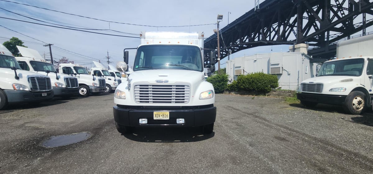 2016 Freightliner/Mercedes M2 106 656561